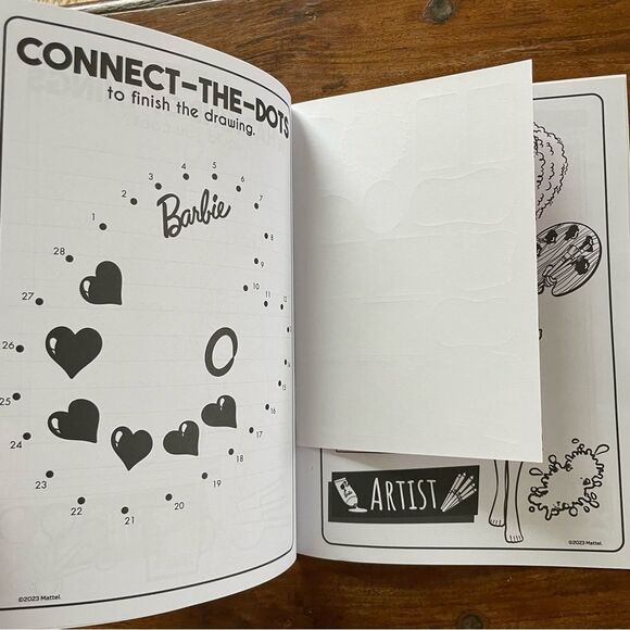 Bundle of 3 Crayola/ Barbie/ Paw Patrol Coloring Books NEW - Picture 8 of 16